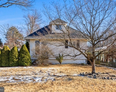 311 Railroad Boulevard - Photo Thumbnail 19