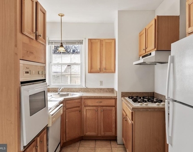 311 Railroad Boulevard - Photo Thumbnail 12