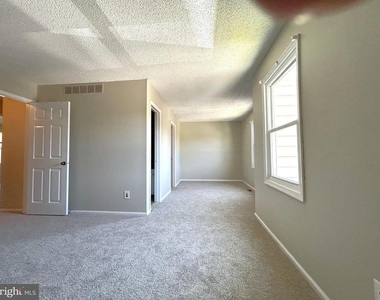 339 Society Hill - Photo Thumbnail 21