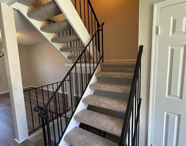 339 Society Hill - Photo Thumbnail 18