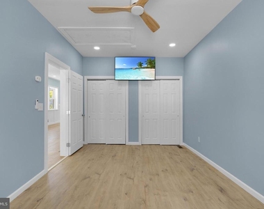 119 N Cambridge Avenue - Photo Thumbnail 13