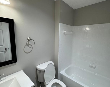 6900 Saint Ignatius Drive - Photo Thumbnail 19