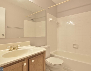 13326 Waterside Circle - Photo Thumbnail 22