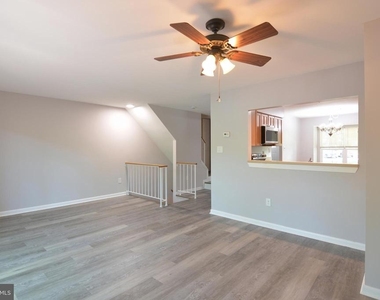 13326 Waterside Circle - Photo Thumbnail 13