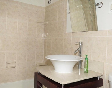 10500 Rockville Pike - Photo Thumbnail 4