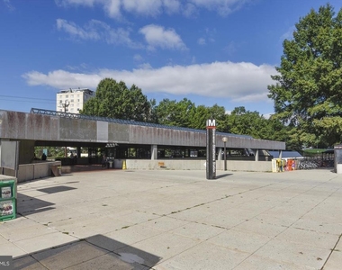10500 Rockville Pike - Photo Thumbnail 11
