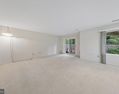 10739 Mist Haven Terrace - Photo Thumbnail 15