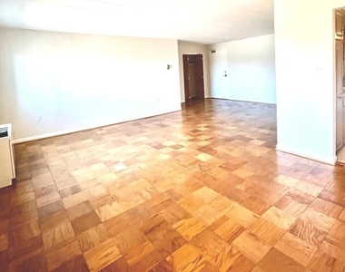 4800 Chevy Chase Drive - Photo Thumbnail 6
