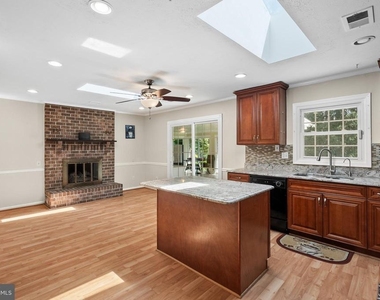 4650 Palomino Court - Photo Thumbnail 12