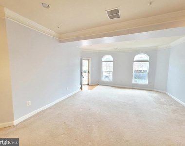 3640 Holborn Place - Photo Thumbnail 6