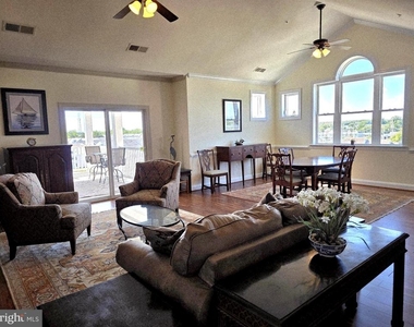 301 Muir Street - Photo Thumbnail 29