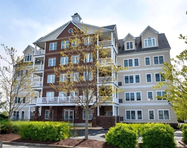 301 Muir Street - Photo Thumbnail 2