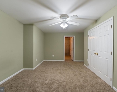 211 Westlake Boulevard - Photo Thumbnail 19