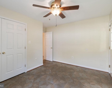 211 Westlake Boulevard - Photo Thumbnail 14