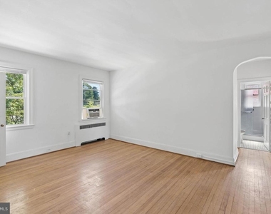 500 Park Avenue - Photo Thumbnail 6