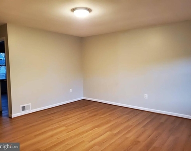 1321 Greyswood Road - Photo Thumbnail 1
