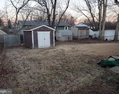 1321 Greyswood Road - Photo Thumbnail 12