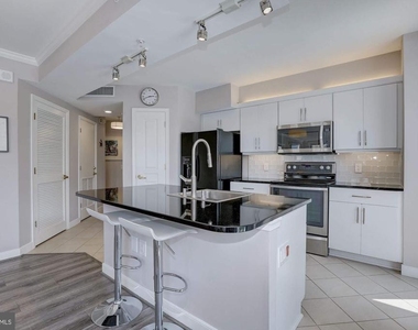 616 E Street Nw - Photo Thumbnail 6