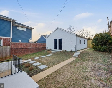 5520 North Capitol Street Nw - Photo Thumbnail 36