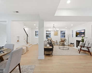 5520 North Capitol Street Nw - Photo Thumbnail 6