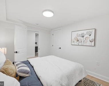 5520 North Capitol Street Nw - Photo Thumbnail 32