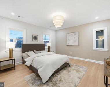 5520 North Capitol Street Nw - Photo Thumbnail 17