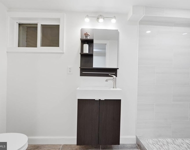 5520 North Capitol Street Nw - Photo Thumbnail 33