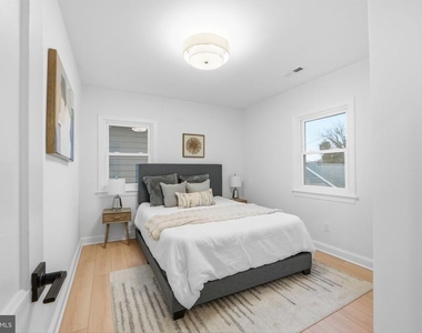 5520 North Capitol Street Nw - Photo Thumbnail 24