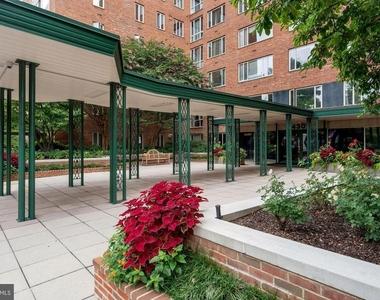 4301 Massachusetts Avenue Nw - Photo Thumbnail 2