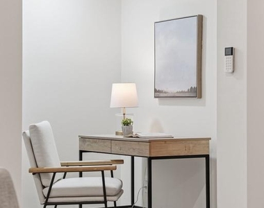 1200 East Capitol Street Ne - Photo Thumbnail 10