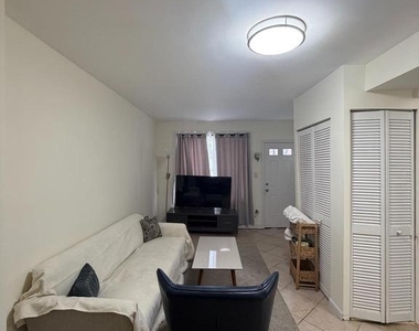 978 Mount Olivet Road Ne - Photo Thumbnail 8