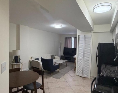 978 Mount Olivet Road Ne - Photo Thumbnail 1