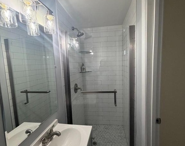 978 Mount Olivet Road Ne - Photo Thumbnail 6