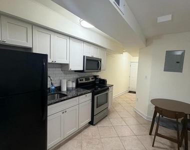 978 Mount Olivet Road Ne - Photo Thumbnail 4