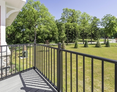 5399 Plymouth Road - Photo Thumbnail 36