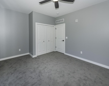 5399 Plymouth Road - Photo Thumbnail 27
