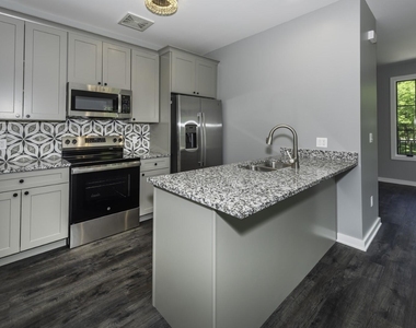 5399 Plymouth Road - Photo Thumbnail 11