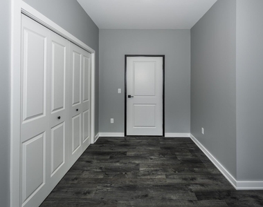 5399 Plymouth Road - Photo Thumbnail 3