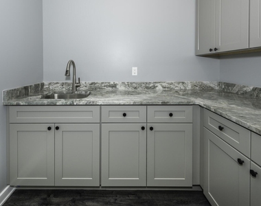 5395 Plymouth Road - Photo Thumbnail 33