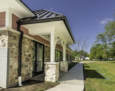 5395 Plymouth Road - Photo Thumbnail 2