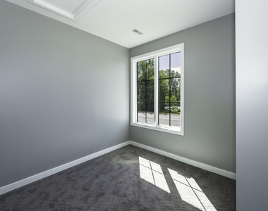 5395 Plymouth Road - Photo Thumbnail 26