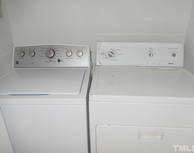 1302 Dylan Heath Court - Photo Thumbnail 14