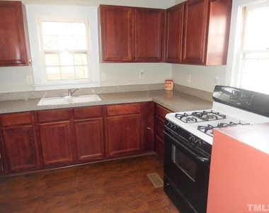 1015 Oberlin Road - Photo Thumbnail 6