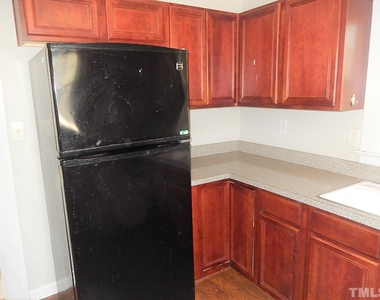 1015 Oberlin Road - Photo Thumbnail 6