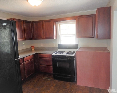 1015 Oberlin Road - Photo Thumbnail 5