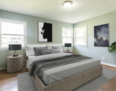 204 W Johnson Street - Photo Thumbnail 8