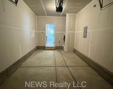 187 Peebles Drive - Photo Thumbnail 60