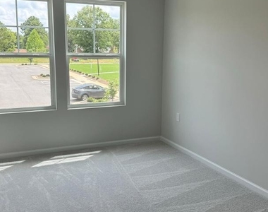 187 Peebles Drive - Photo Thumbnail 18