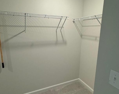187 Peebles Drive - Photo Thumbnail 41
