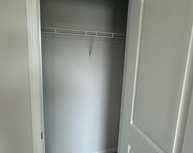 187 Peebles Drive - Photo Thumbnail 11